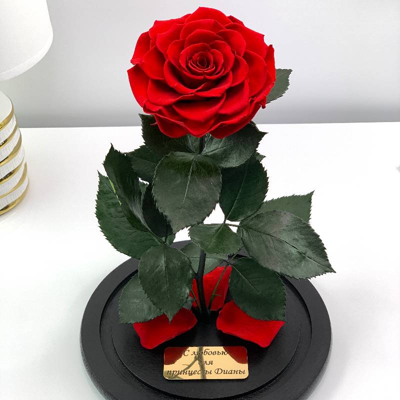 Custom engraving for a rose in a flask